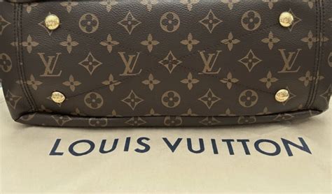 louis vuitton m41450 real or fake|false louis vuitton.